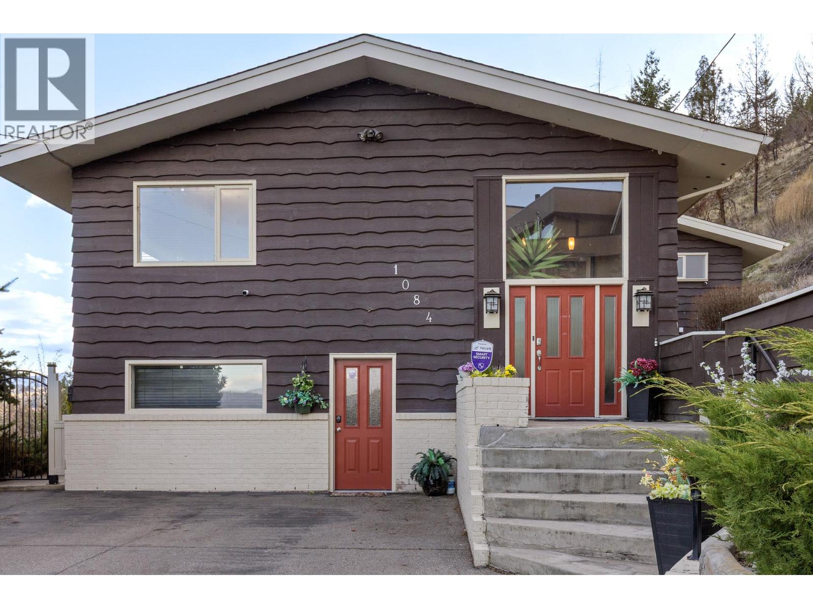 1084 Westside Road S, West Kelowna