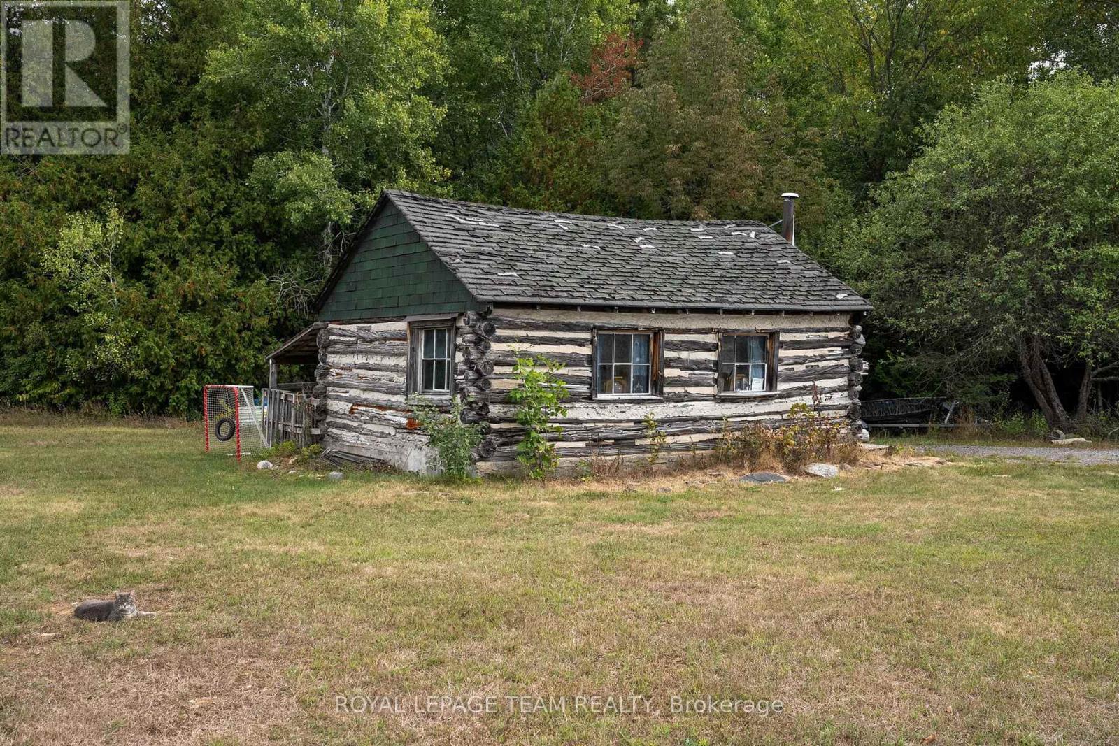 450 DAVIS SIDE ROAD - 47