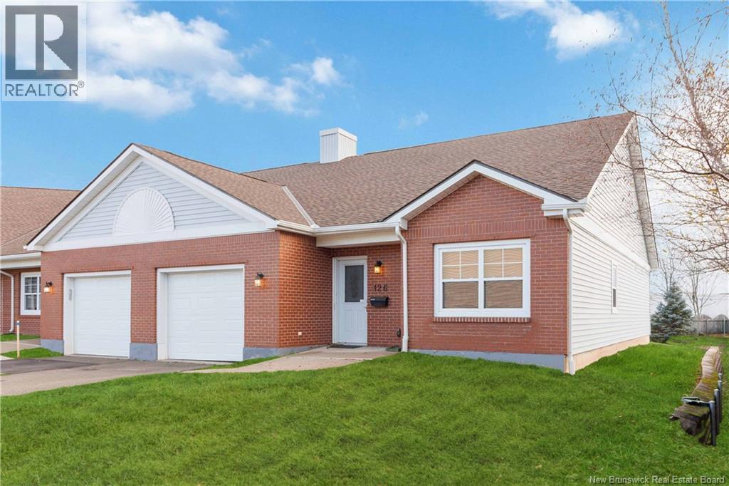 #126 80 MOUNT PLEASANT ROAD - 1