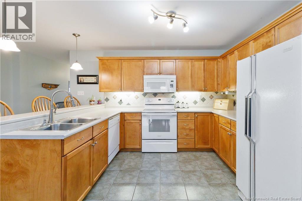 #126 80 MOUNT PLEASANT ROAD - 15