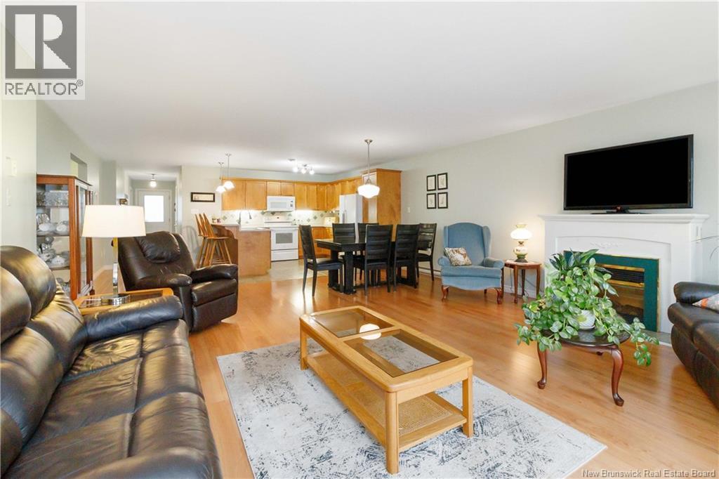#126 80 MOUNT PLEASANT ROAD - 6