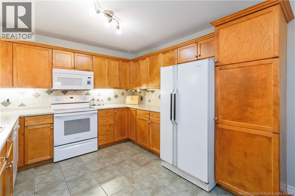 #126 80 MOUNT PLEASANT ROAD - 14