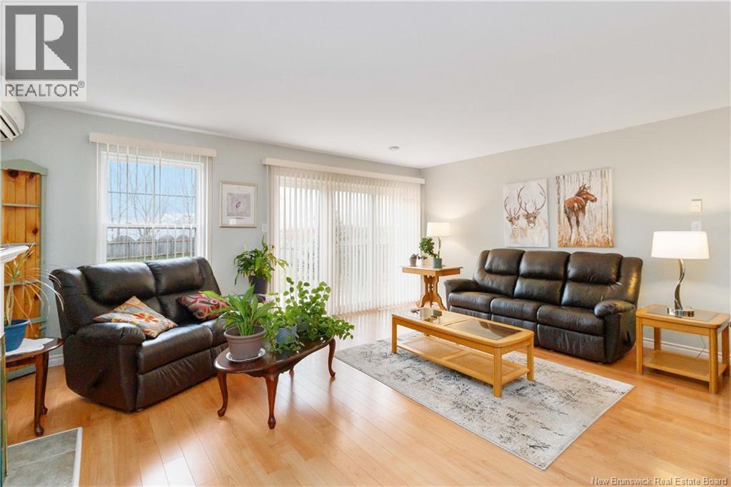 #126 80 MOUNT PLEASANT ROAD - 5