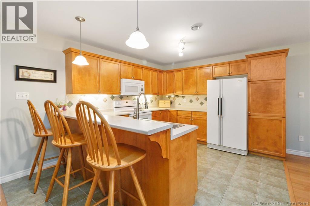 #126 80 MOUNT PLEASANT ROAD - 12