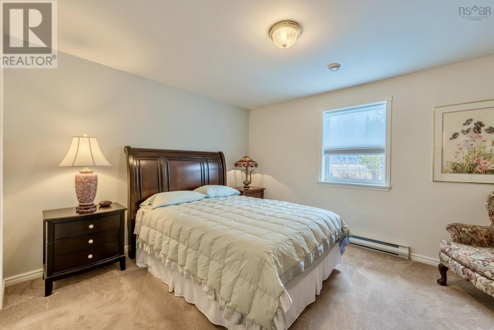 Property 19 of 42 of 46 Riverview Drive