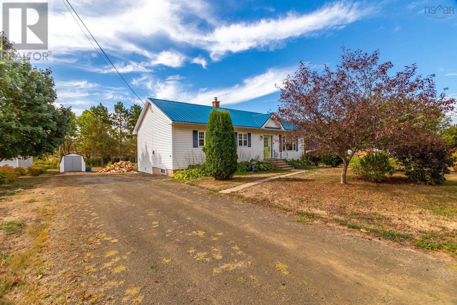 Property 40 of 42 of 46 Riverview Drive