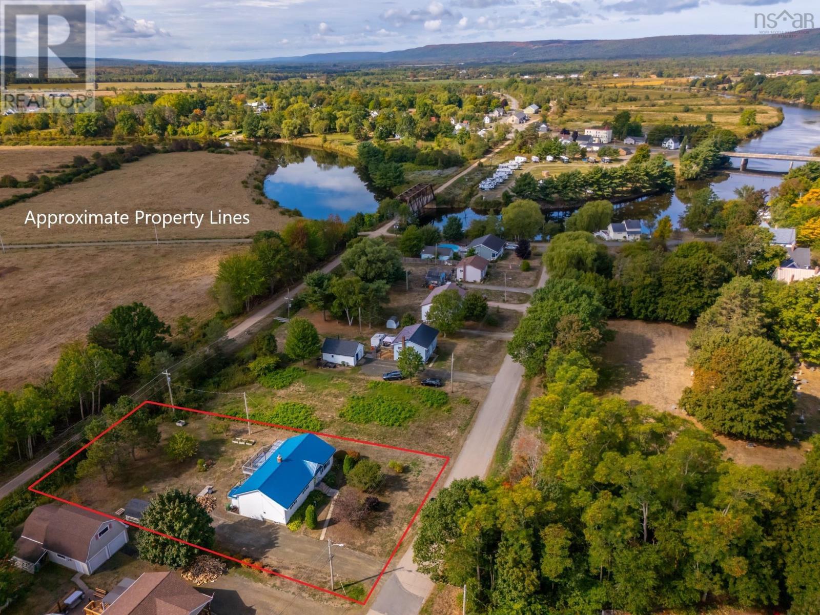 Property 39 of 42 of 46 Riverview Drive