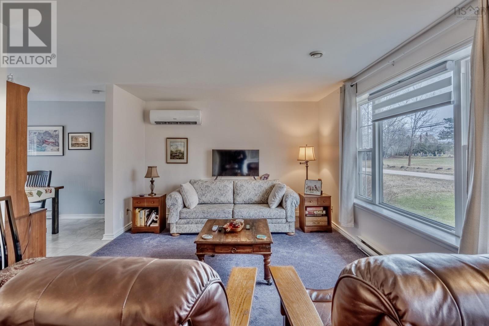 Property 27 of 42 of 46 Riverview Drive