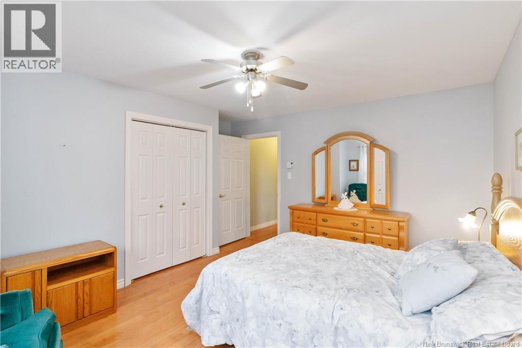 #126 80 MOUNT PLEASANT ROAD - 19