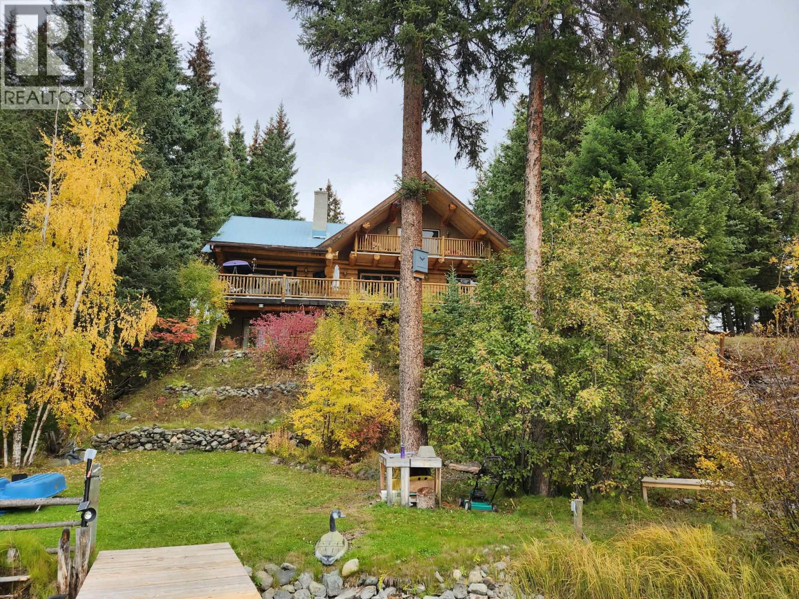 8494 GERALD CRESCENT - 40