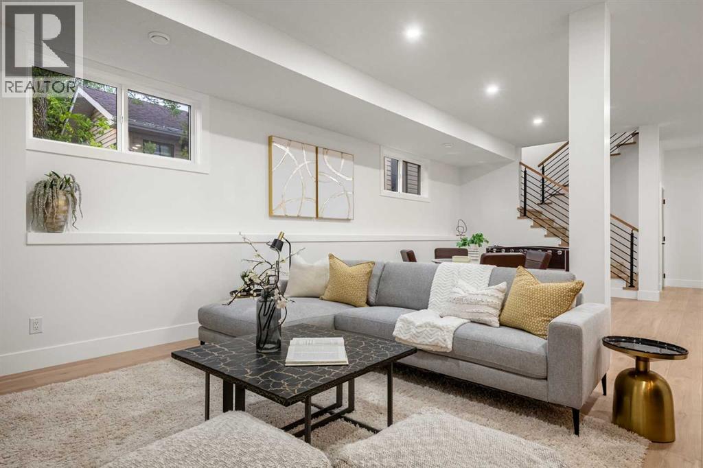 Single Family House for Sale in   Street SW Shaganappi Calgary 