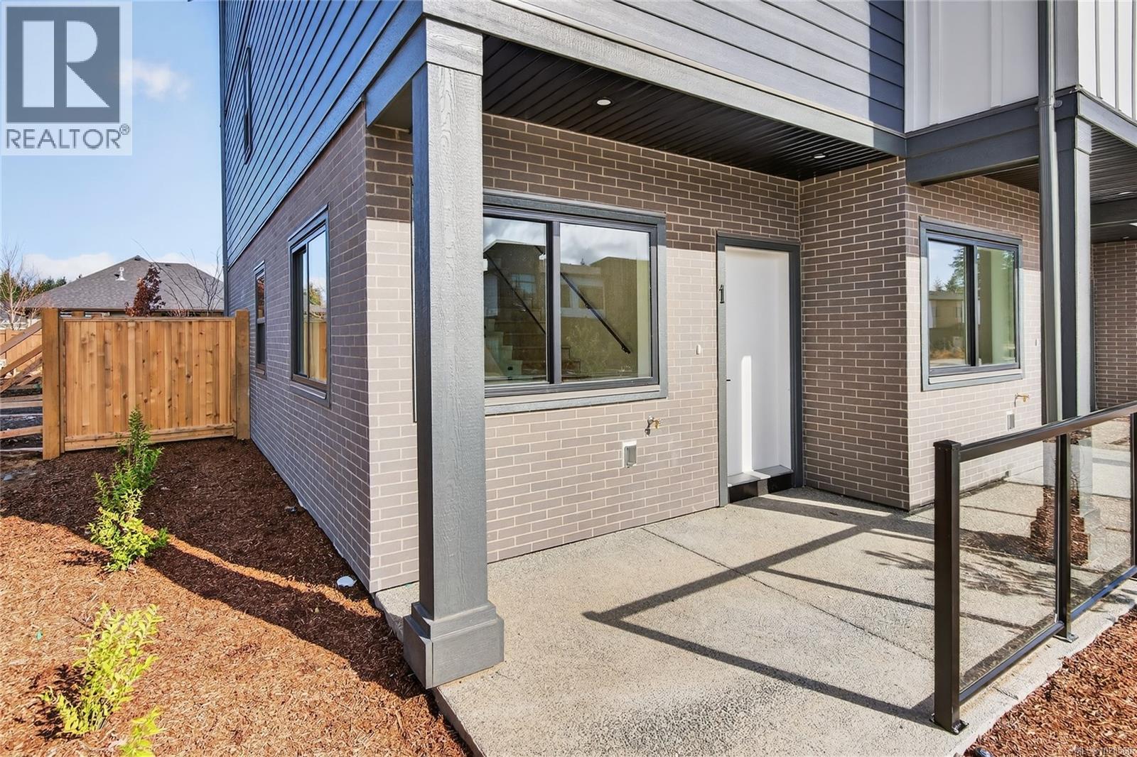 #1 704 BEAVER CREEK BLVD - Image 2