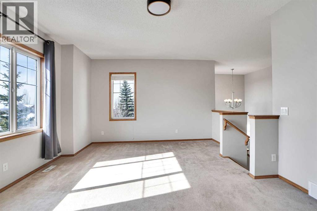 Single Family House for Sale in  Tuscany Meadows Heights NW Tuscany Calgary 