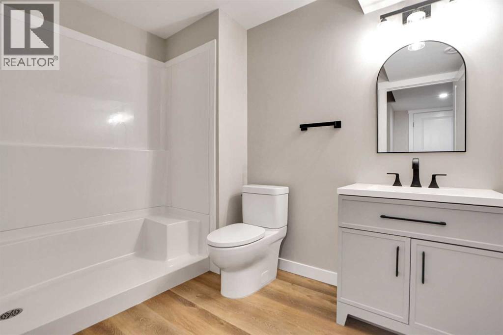 Single Family House for Sale in  Tuscany Meadows Heights NW Tuscany Calgary 