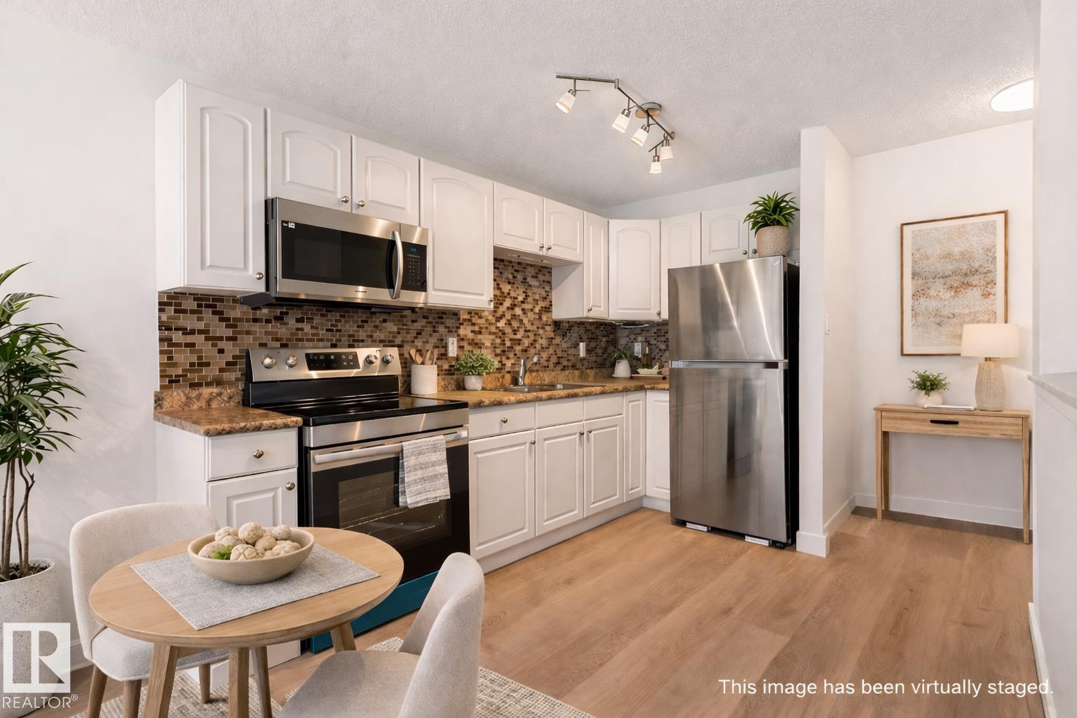 #109 11429 124 ST NW, Edmonton