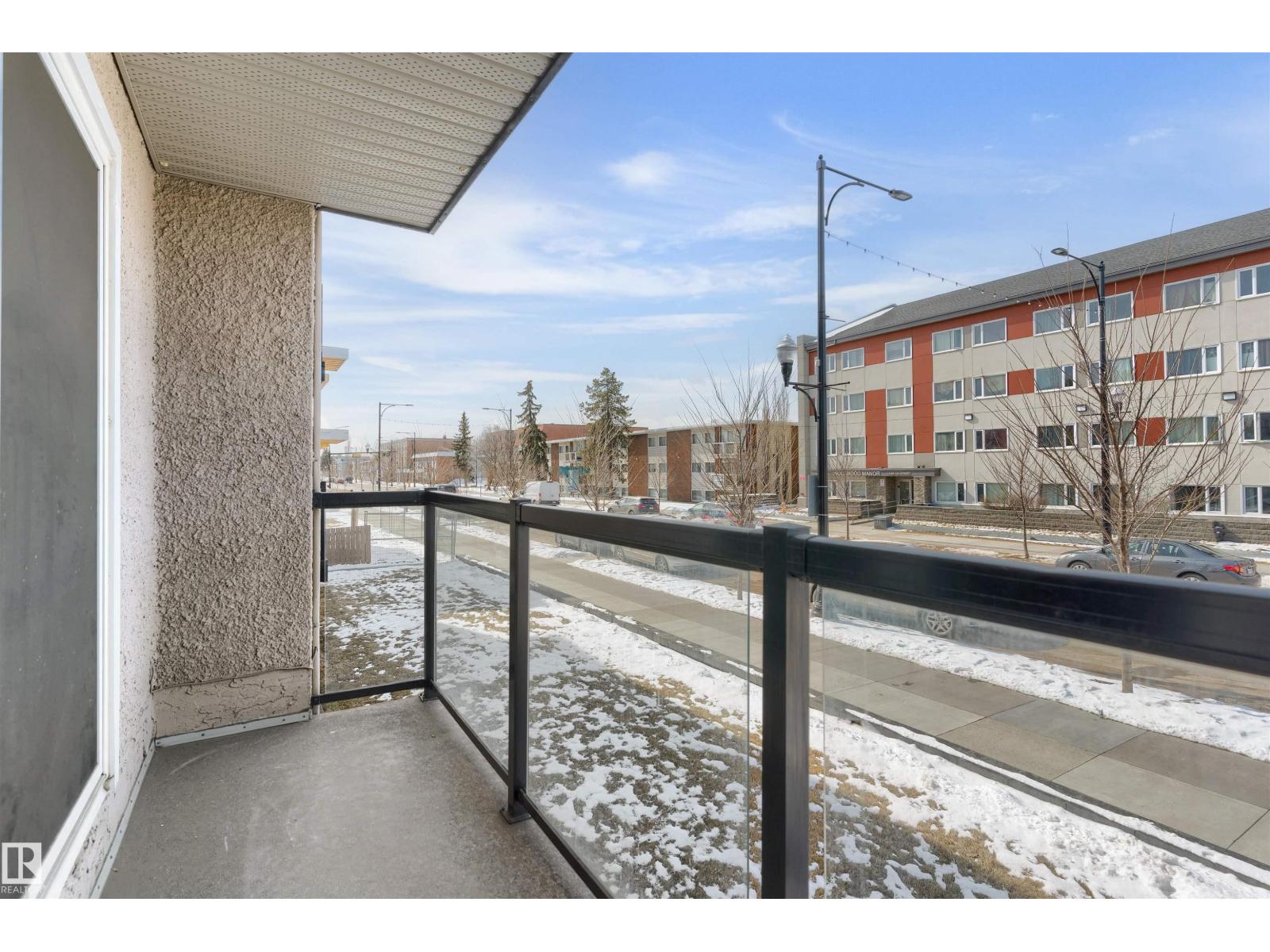 #109 11429 124 ST NW, Edmonton