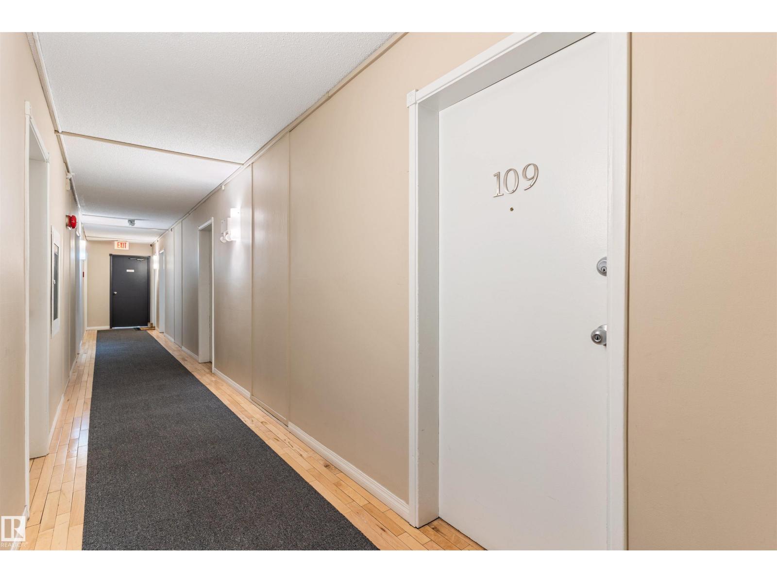#109 11429 124 ST NW, Edmonton