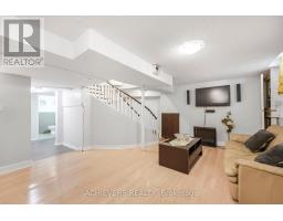 4024 Longo Circle E, Mississauga, ON L4T4C7 Photo 36