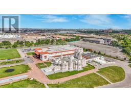 4024 Longo Circle E, Mississauga, ON L4T4C7 Photo 49