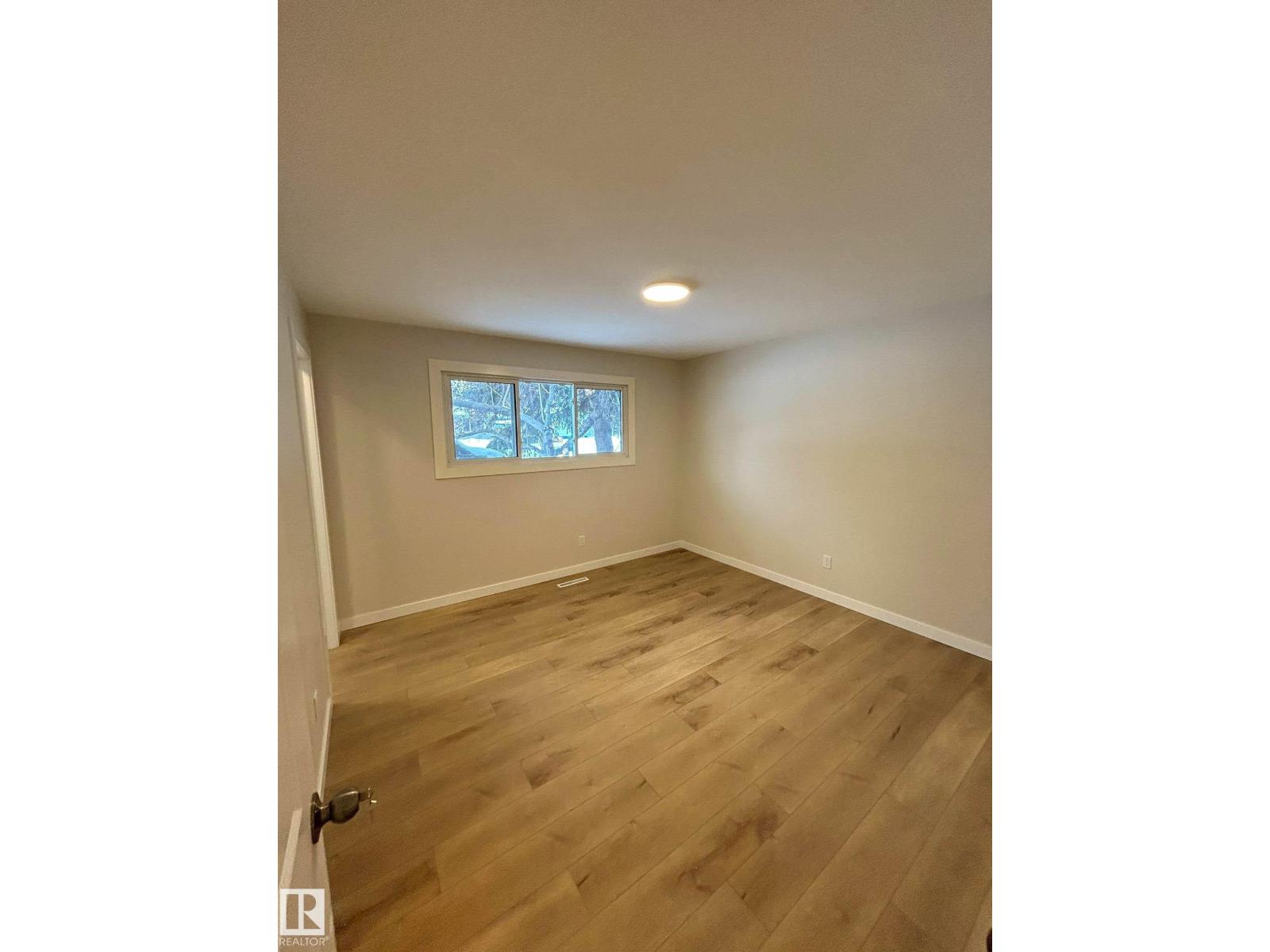 56 SALISBURY AV, St. Albert