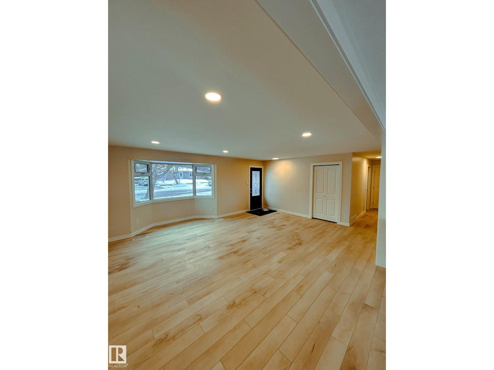 56 SALISBURY AV, St. Albert