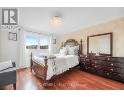 4024 Longo Circle E, Mississauga, ON L4T4C7 Photo 20