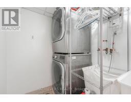 4024 Longo Circle E, Mississauga, ON L4T4C7 Photo 39