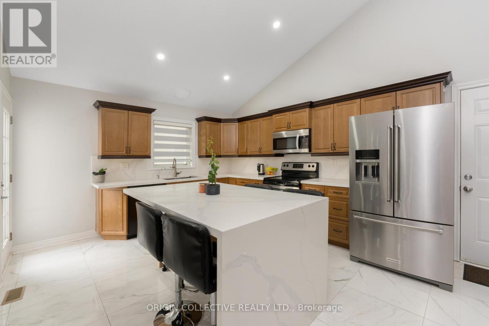 75 SHEFFIELD STREET - 12