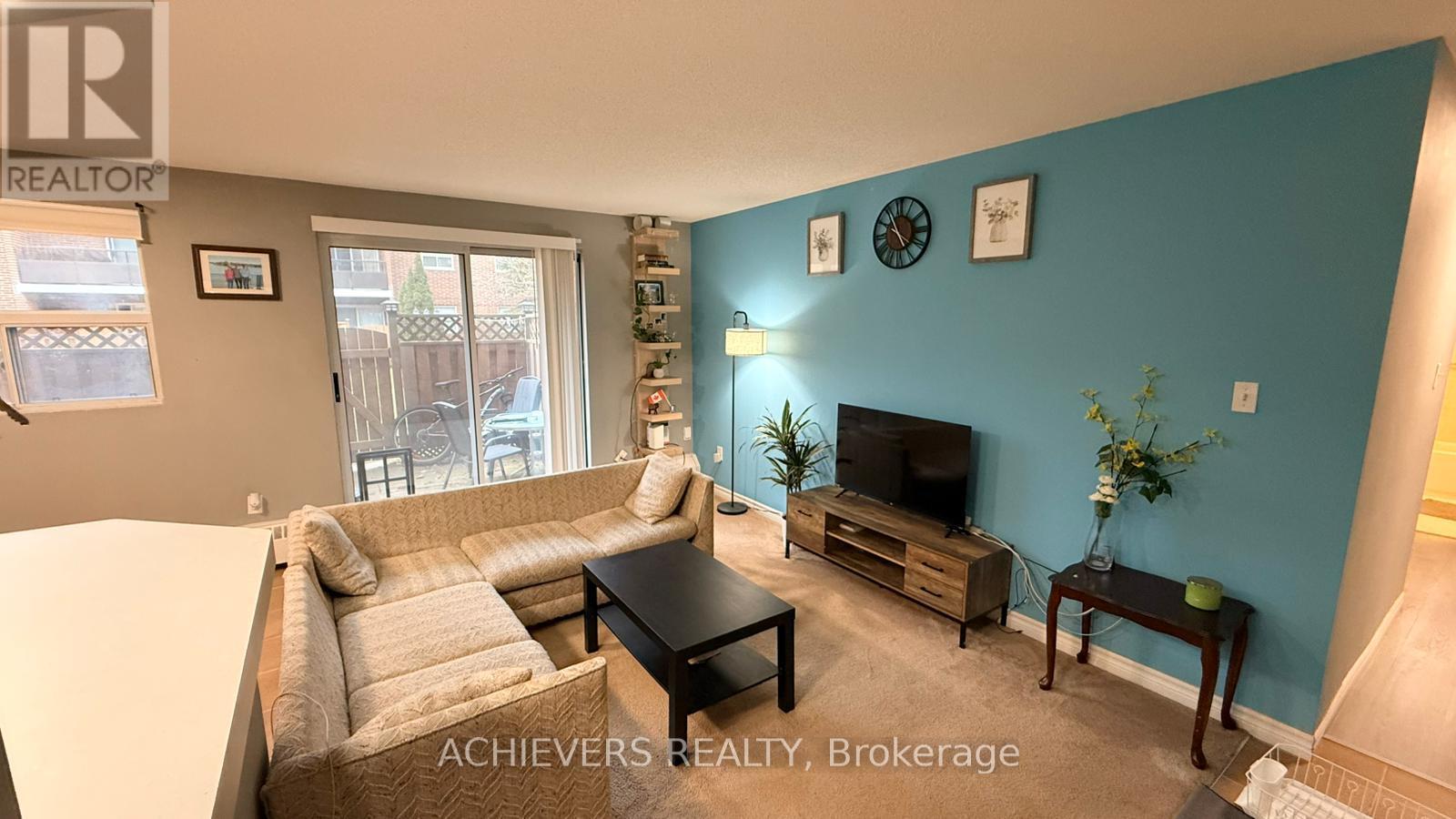 #107 640 GREY STREET - 11