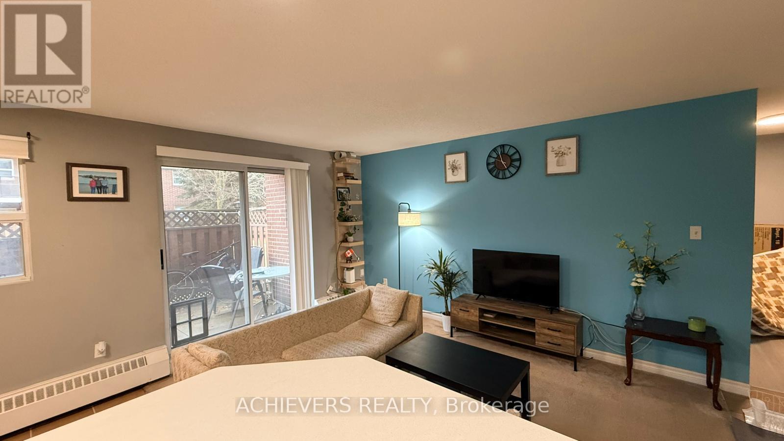 #107 640 GREY STREET - 9