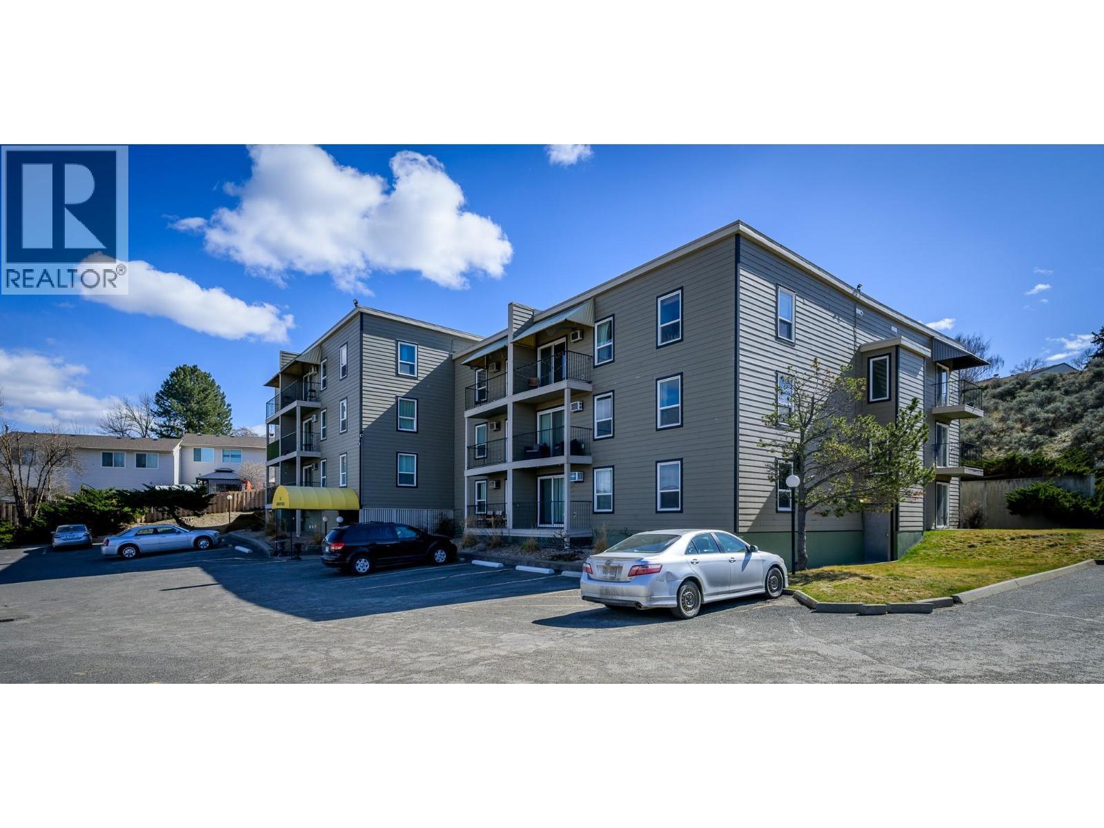 #306 751 GRANDVIEW TERRACE - 14