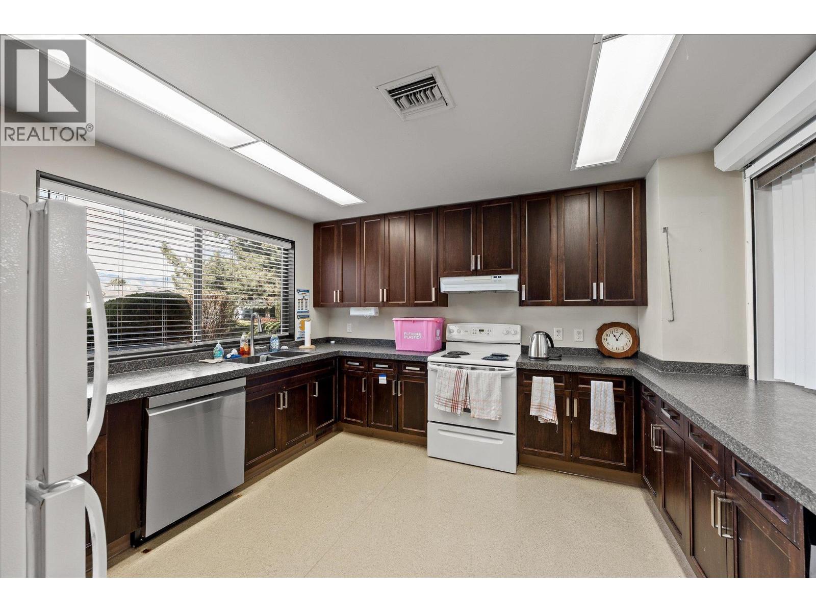 1255 Raymer Avenue Unit# 493, Kelowna