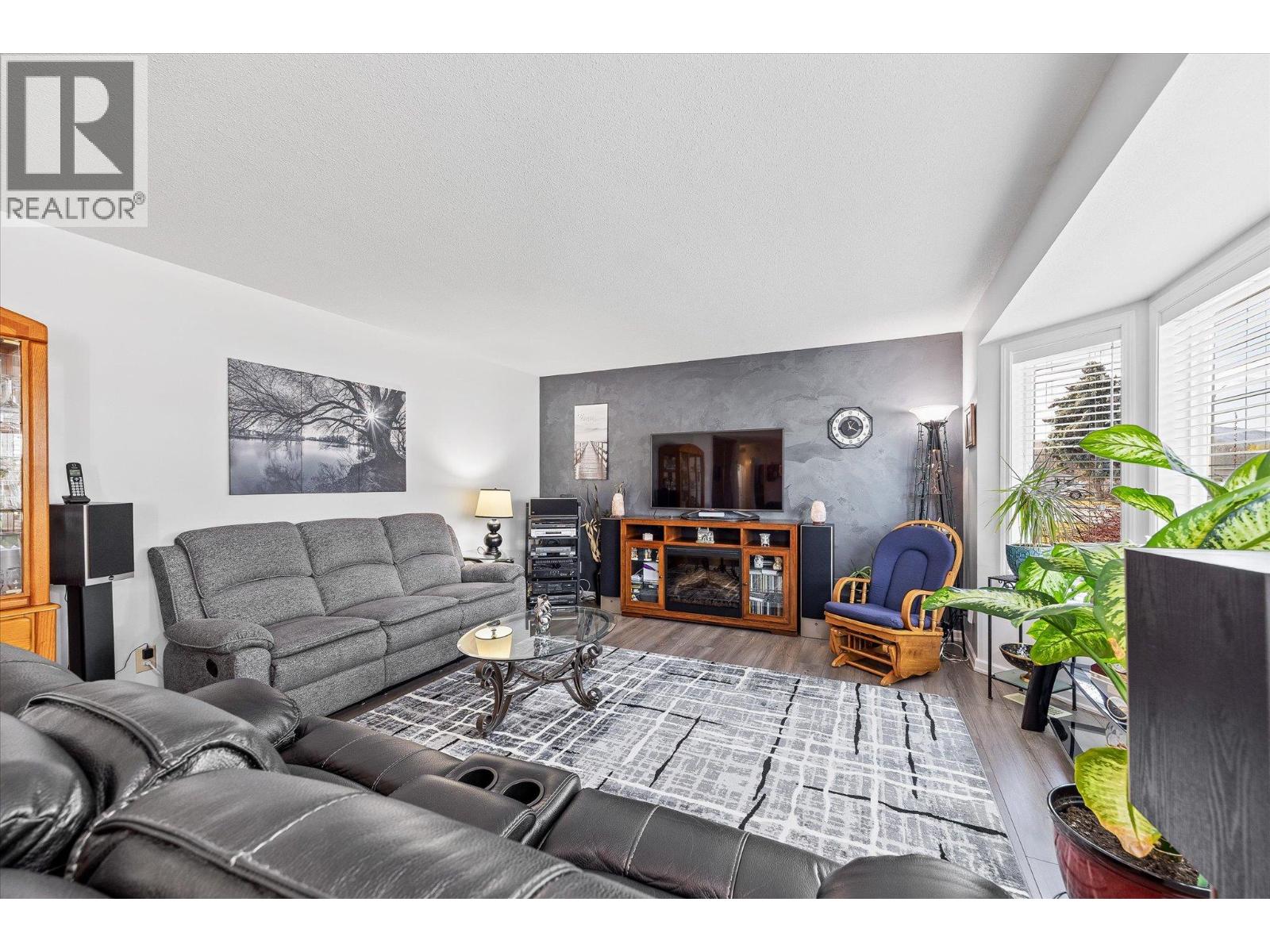 1255 Raymer Avenue Unit# 493, Kelowna