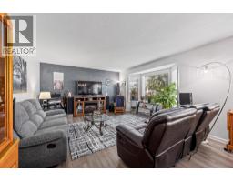 Dining room - 1255 Raymer Avenue Unit# 493, Kelowna, BC V1W3S3 Photo 8