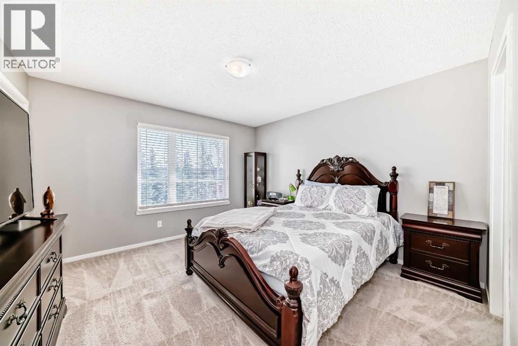 Single Family House for Sale in  Chapalina Square SE Chaparral Calgary 