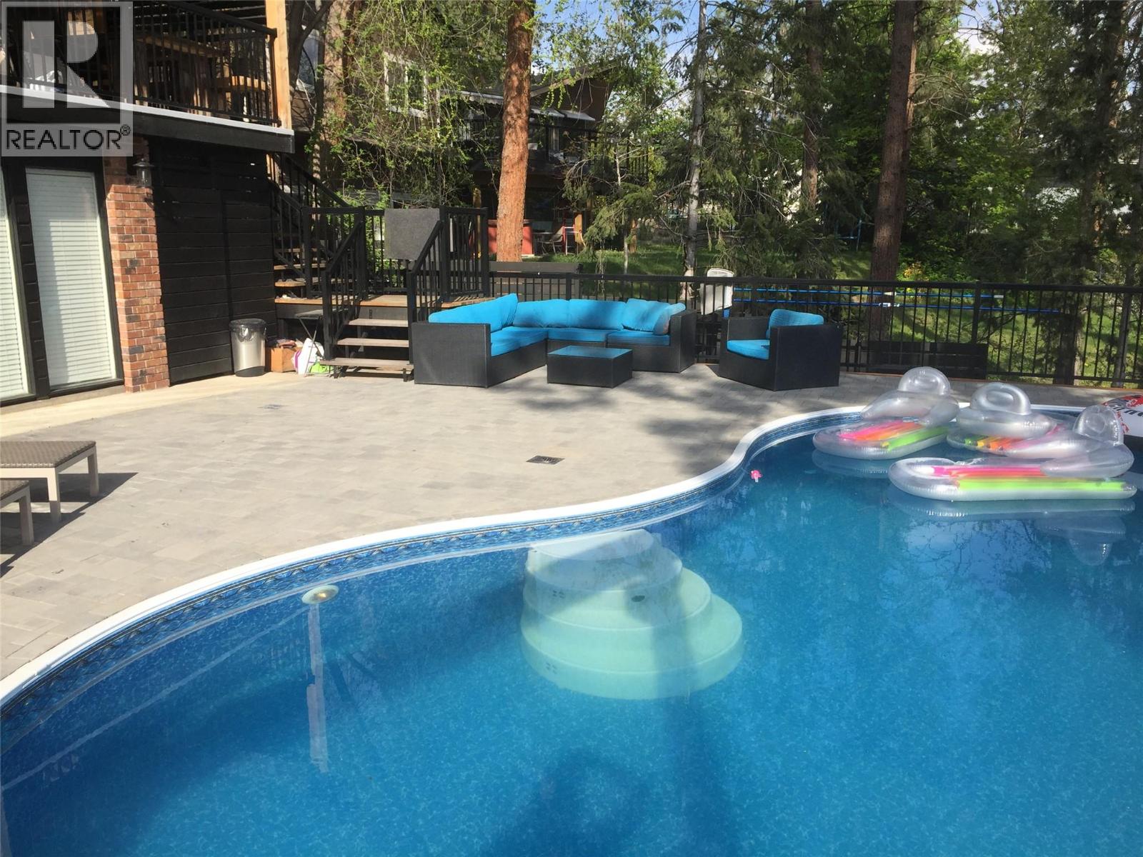 15 Bello Road, Kelowna