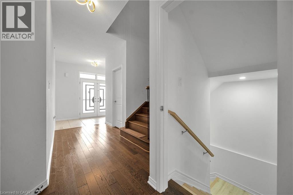 19 RICHARD WILLIAM Drive - 36