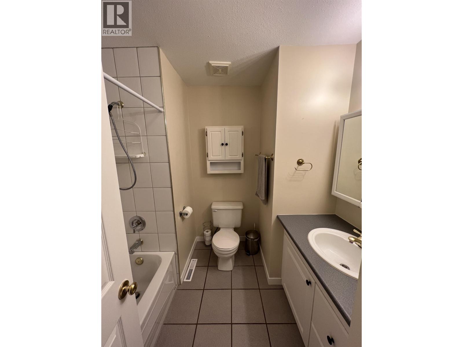 5324 51 STREET - 16