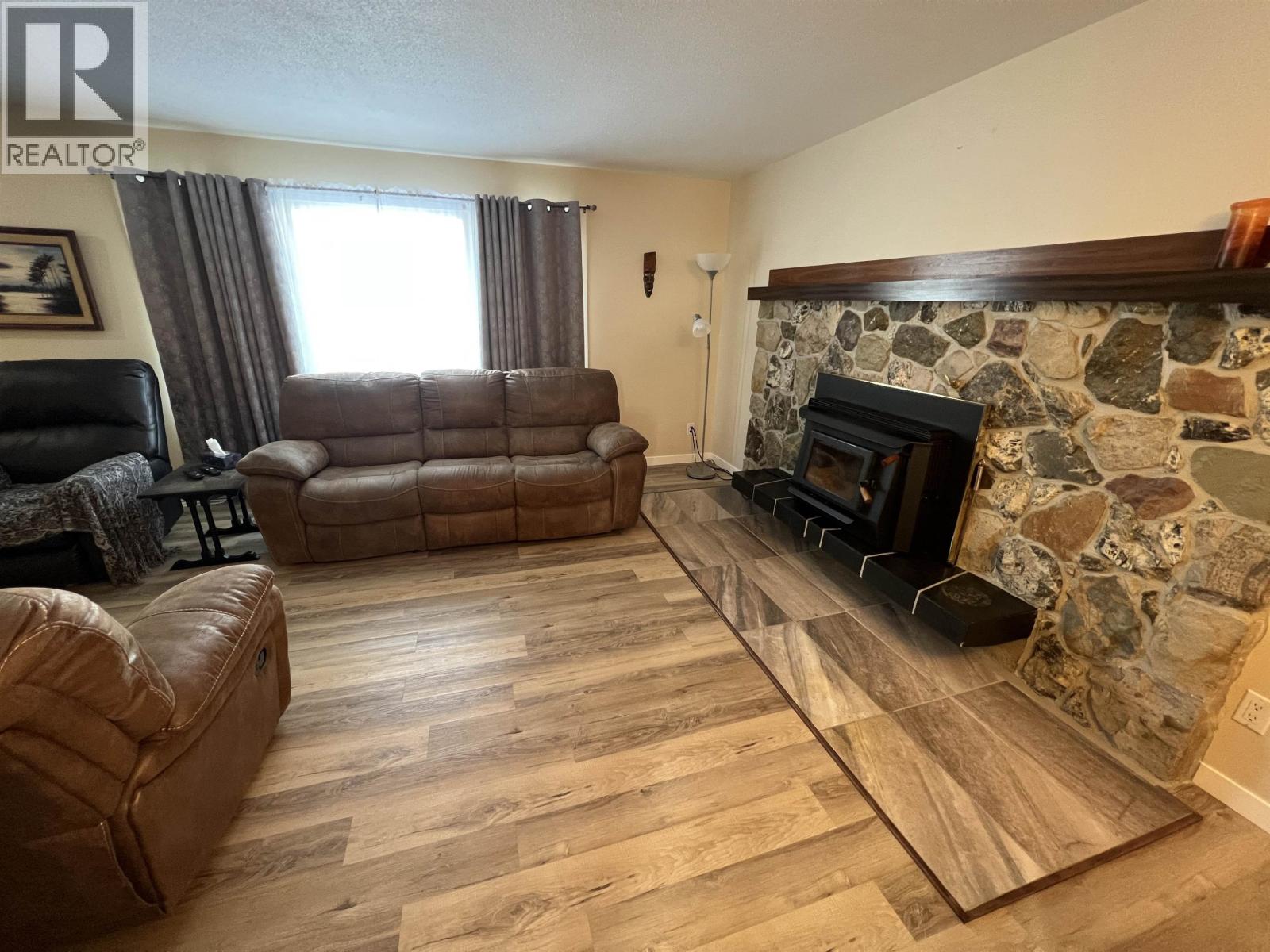 5324 51 STREET, Fort Nelson