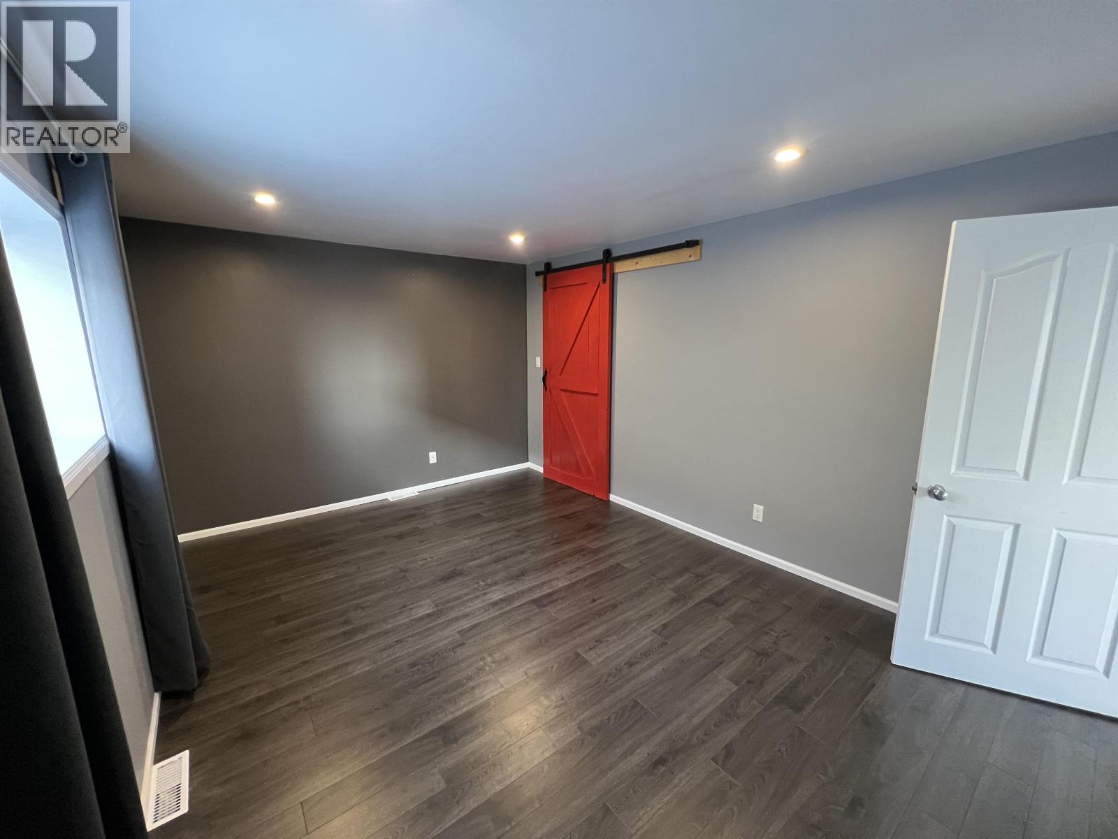 5324 51 STREET, Fort Nelson