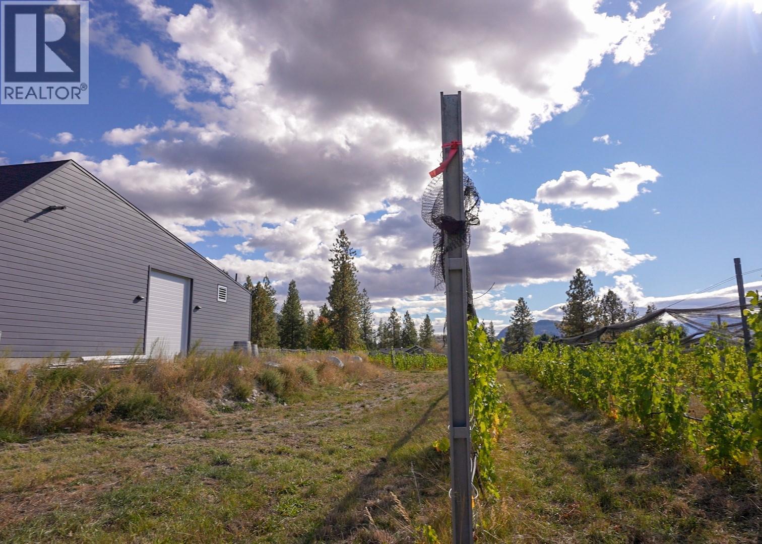  4112 McLean Creek Road, Okanagan Falls