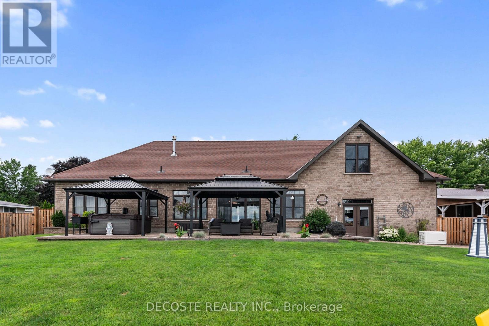 21190 BAYVIEW AVENUE