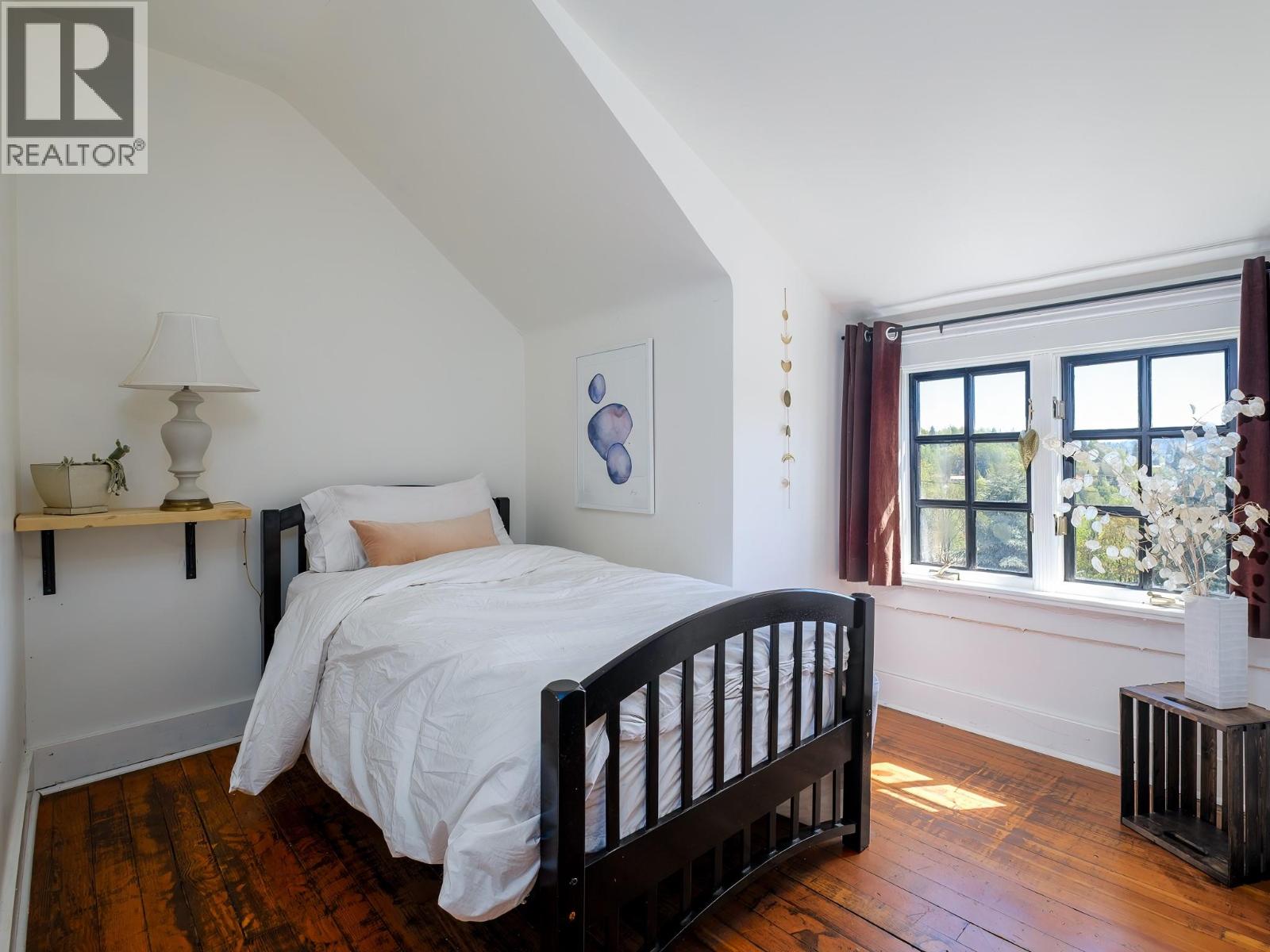 1345 Spokane Street, Rossland