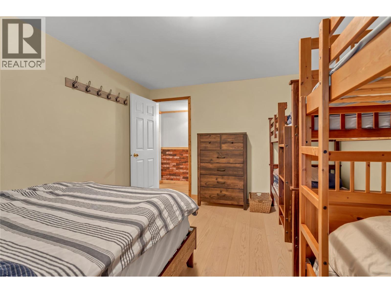 1417 Apex Mountain Road - 43