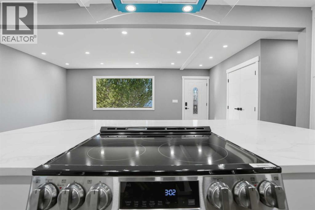 Single Family House Bungalow for Sale in   Street NW Capitol Hill Calgary 