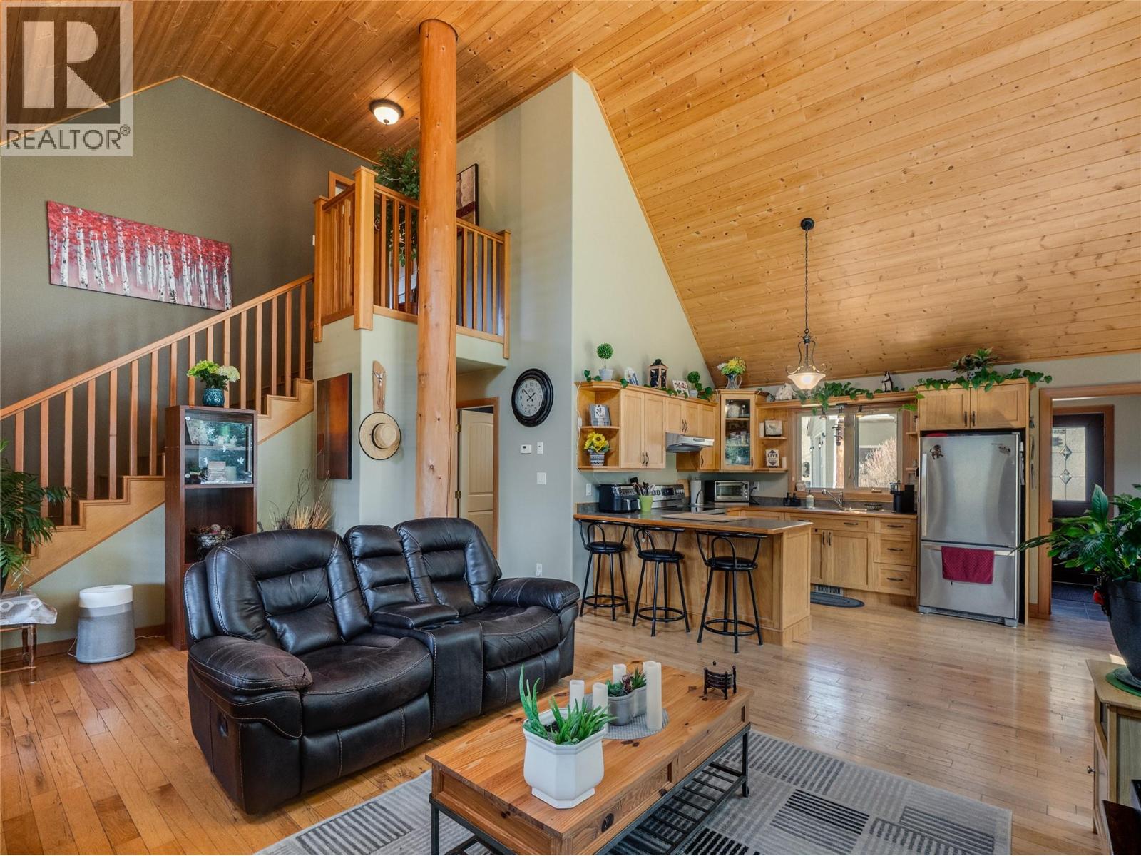 955 Cedar Brae Road, Castlegar