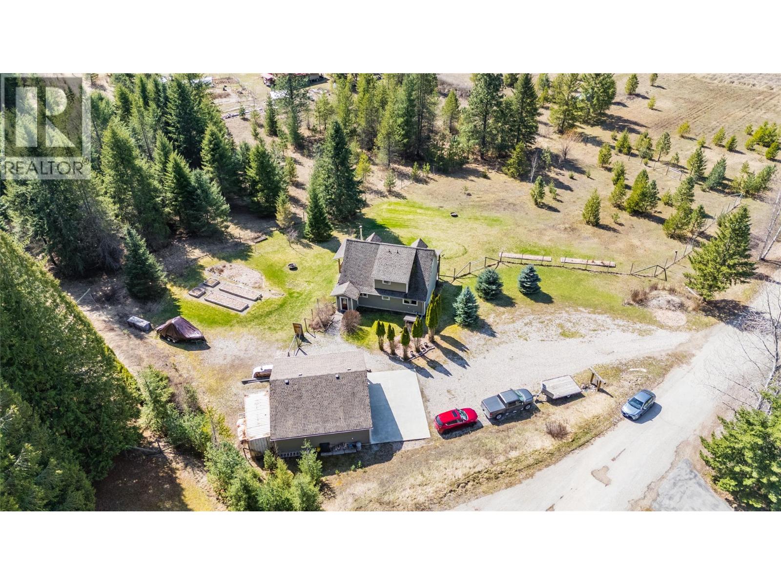 955 Cedar Brae Road, Castlegar