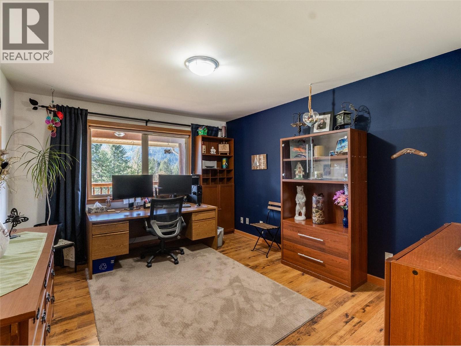 955 Cedar Brae Road, Castlegar