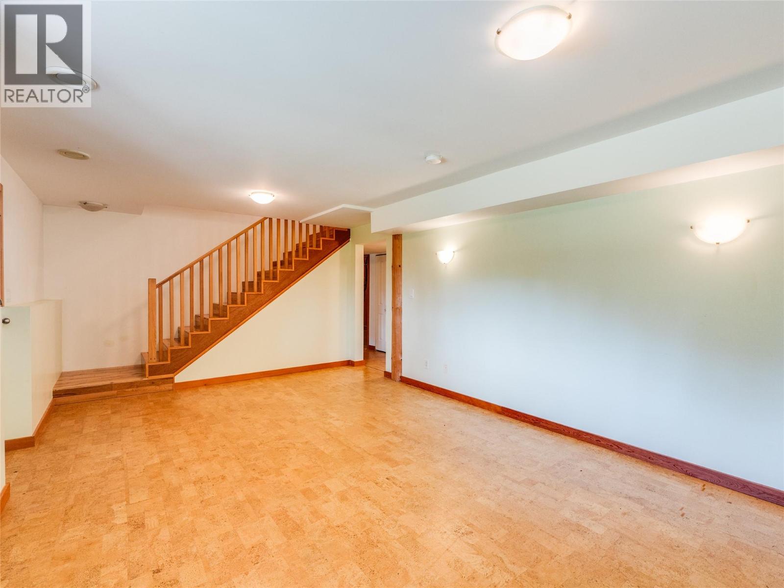 955 Cedar Brae Road, Castlegar