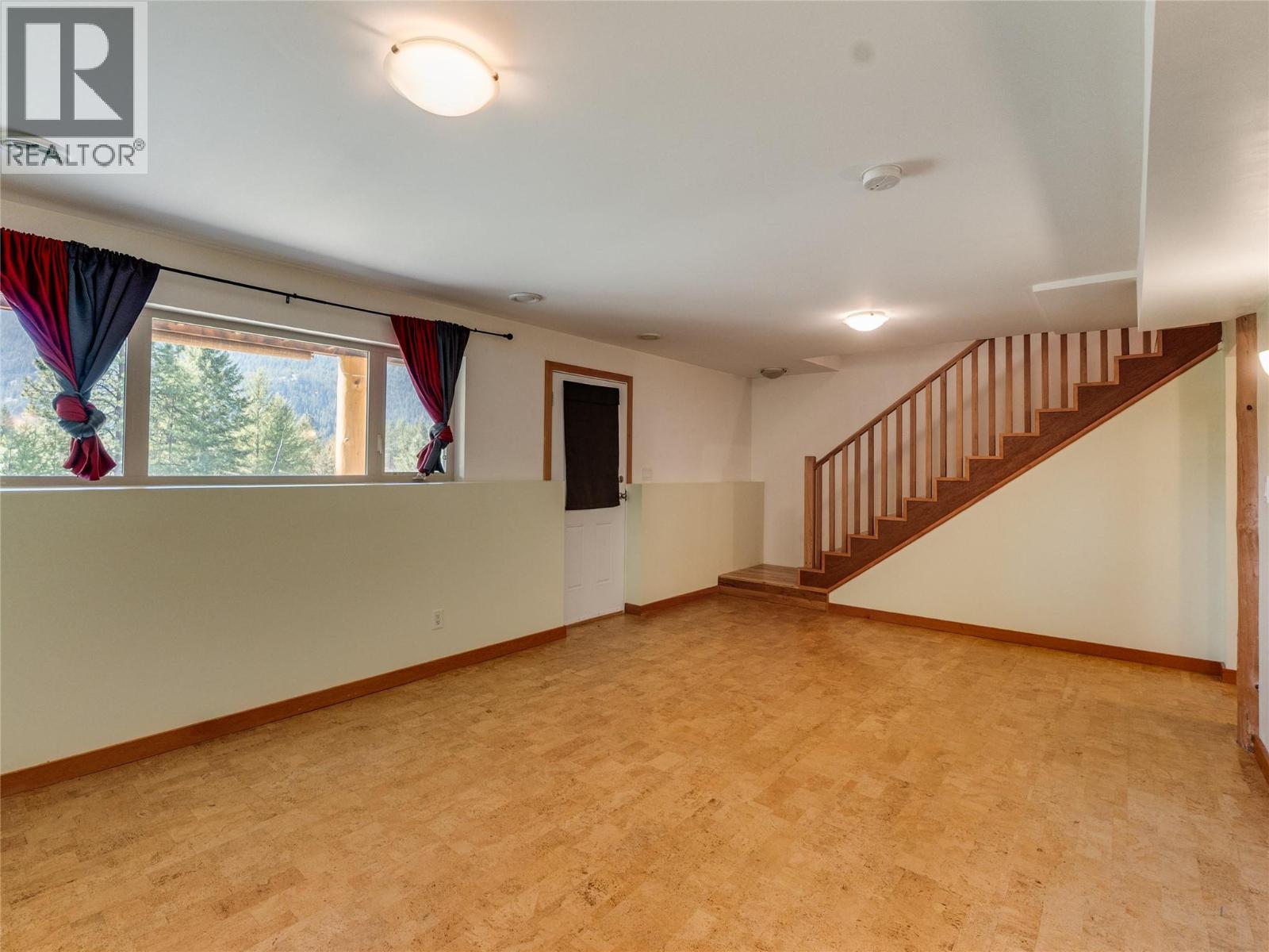 955 Cedar Brae Road, Castlegar